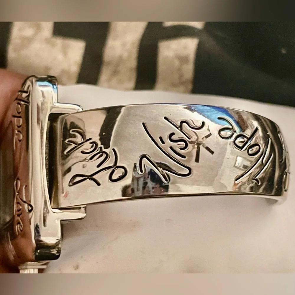 Ladies Quartz Watch - Picture 4 of 5